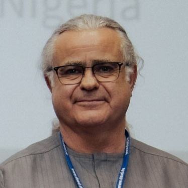 Dr. Gerald Heusing