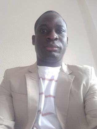 Dr. Sunday Caleb Owoade